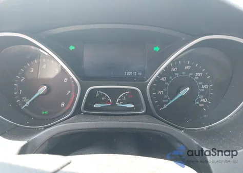 2014 Ford Focus Se z USA, uszkodzony, nr VIN 1FADP3F22EL163834